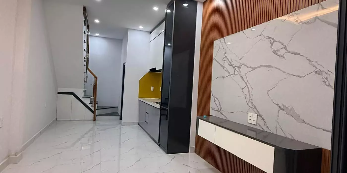 NHÀ Q7 – GIÁ CHỈ 3.2 TỶ – KHU DÂN TRÍ CAO – VÀO Ở NGAY