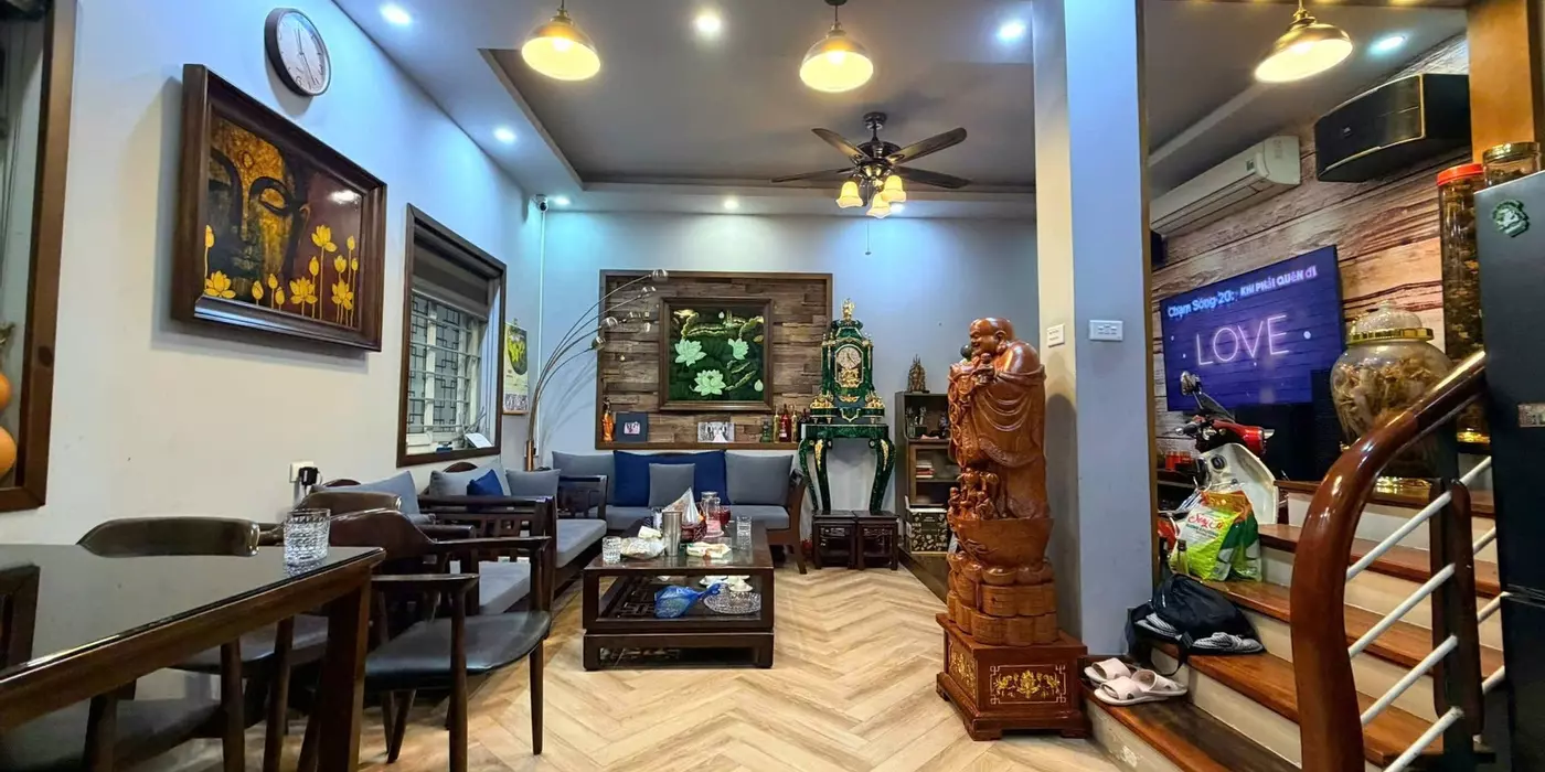 CẦN BÁN GẤP - NHÀ ĐẸP - TRUNG TÂM ĐỐNG ĐA - GẦN PHỐ