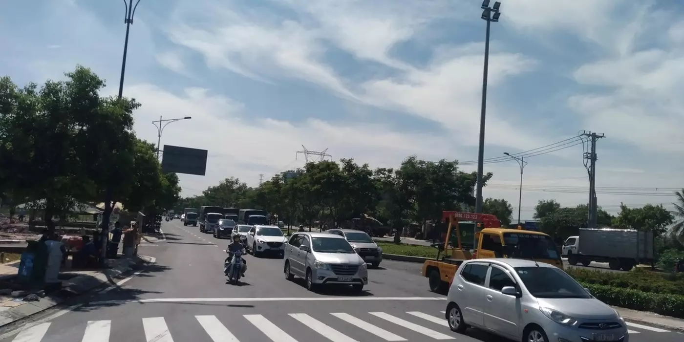 Bán nhà 40m2, Tỉnh Lộ 10, sổ hồng riêng, không quy hoạch. chỉ 2tỷ950