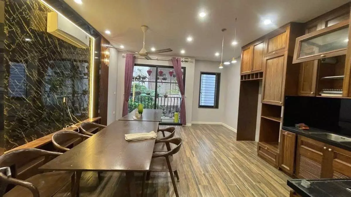 Bán nhà phố Thụy Khuê, Tây Hồ, gần phố, dân xây, ngõ thoáng rộng, 48m, 5 tầng, 12.5 tỷ