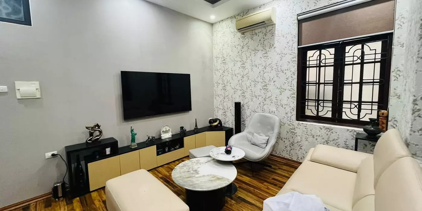 BÁN NHÀ MẶT NGÕ 188 QUÁN THÁNH BA ĐÌNH - VỊ TRÍ ĐẸP Ô TÔ DỪNG ĐỖ KINH DOANH: 101M2 - 33 TỶ