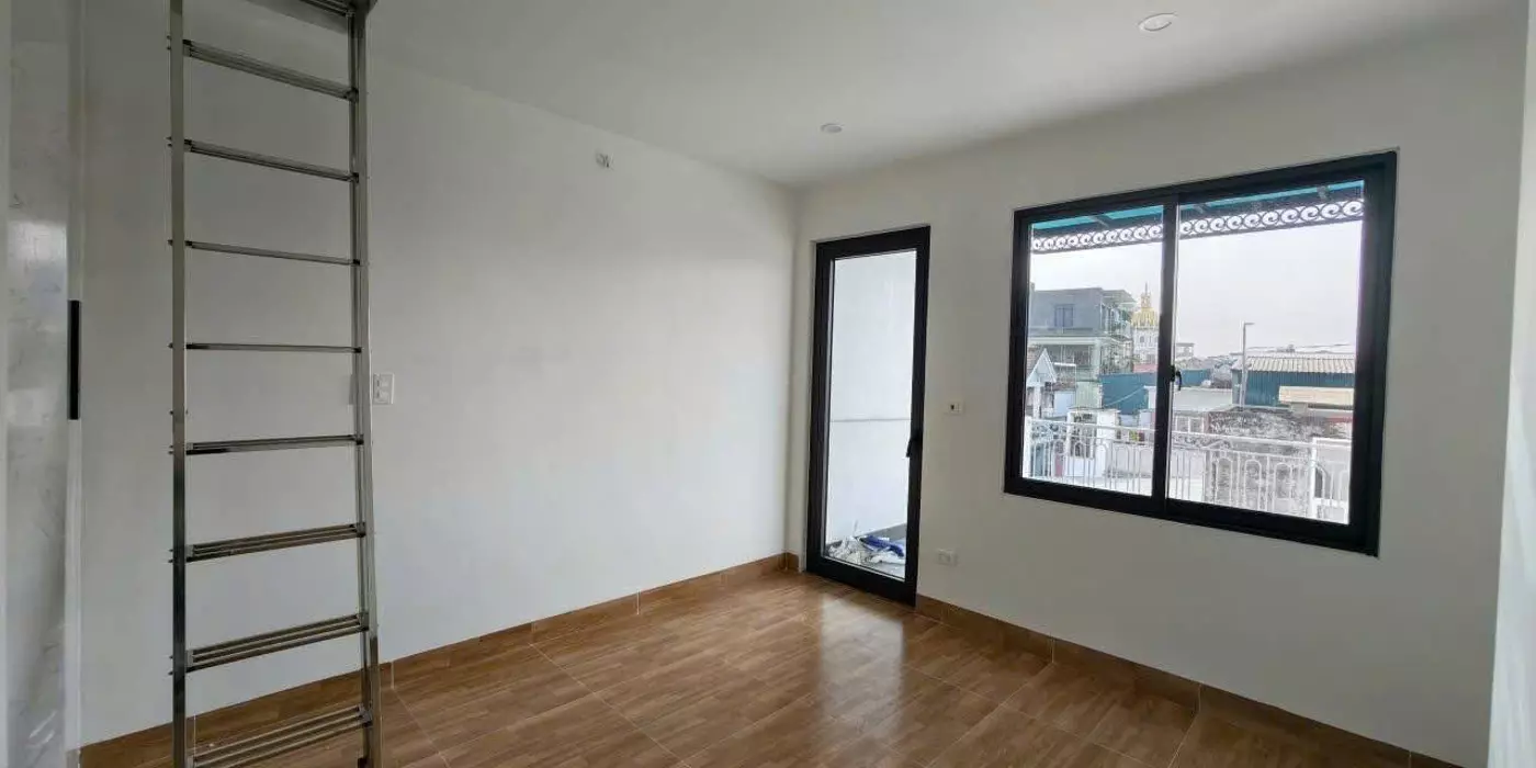 NHÀ MỚI XUÂN ĐỈNH BẮC TỪ LIÊM 32m 5 TẦNG MT 3,6m 8,7 TỶ  THANG MÁY 30m RA PHỐ TIỀM NĂNG TĂNG GIÁ