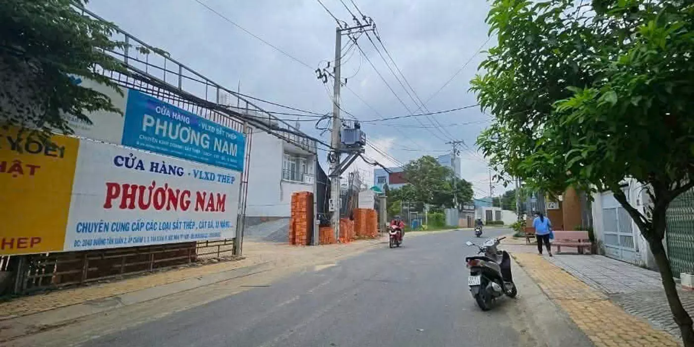 SIÊU PHẨM MẶT TIỀN TÂN XUÂN 2 – GẦN TÔ KÝ – QUỸ ĐẤT LỚN HIẾM CÓ