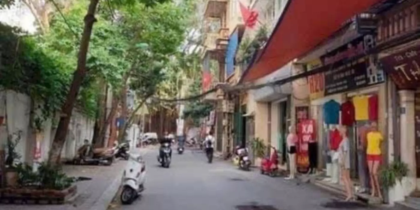 🏡 BÁN NHÀ MẶT PHỐ CỰ LỘC - VIEW ROYAL CITY - KINH DOANH SẦM UẤT - VỈA HÈ RỘNG