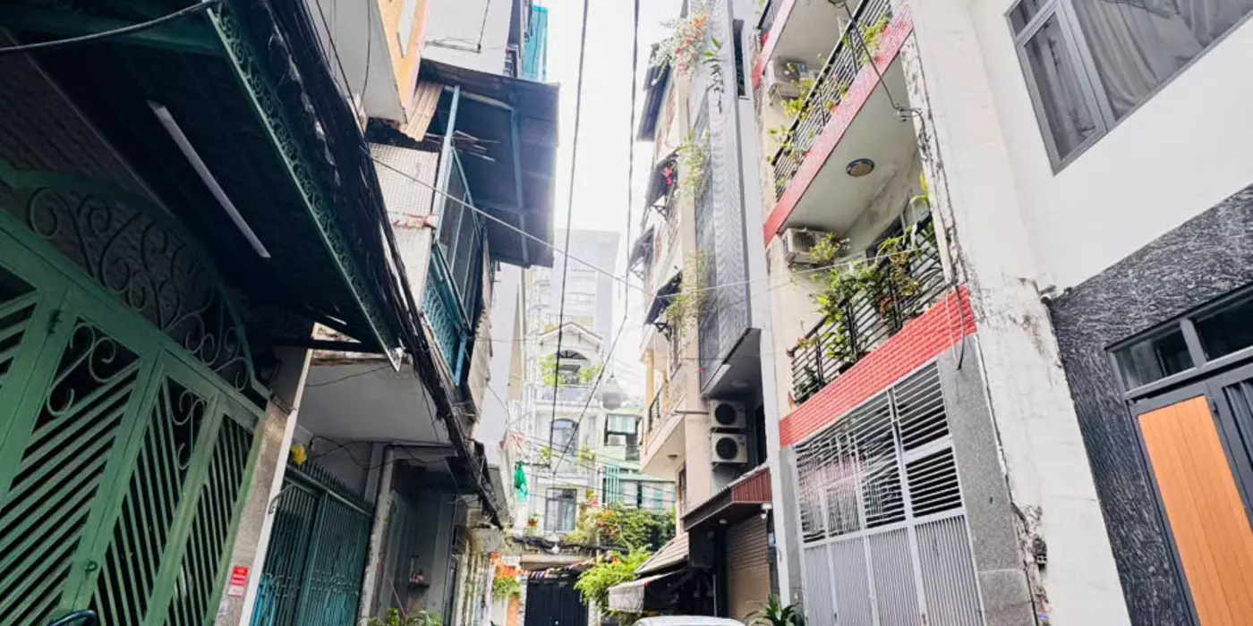 HIẾM - BÁN NHÀ 5 TẦNG MỚI MẶT TIỀN HXH ĐẬU CỬA Đ.NGUYỄN THIỆN THUẬT, QUẬN 3- CHỈ 11,9T- NGANG ĐẸP