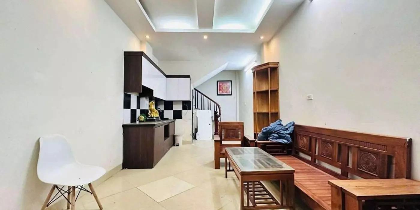 NHÀ SẴN Ở LUÔN - NGÕ NÔNG - VỪA TẦM TIỀN