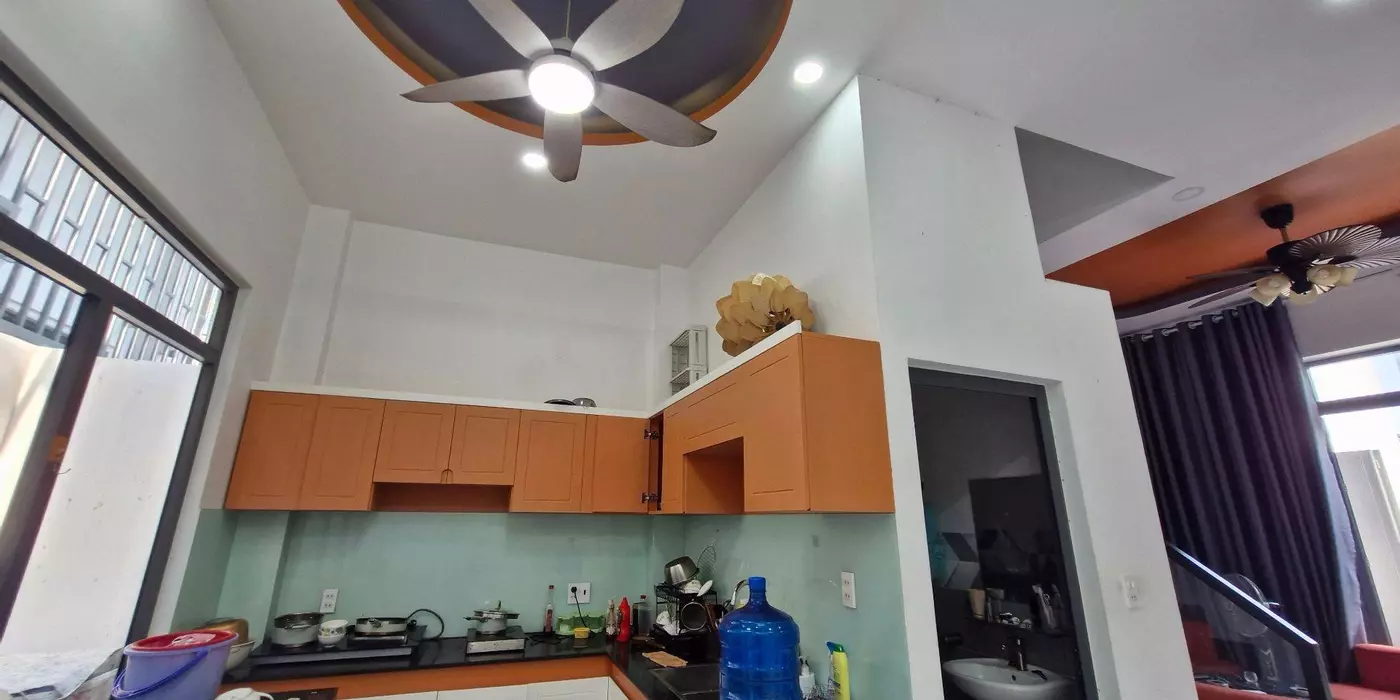 Nhà Lê Văn Việt _Thủ Đức, TPHCM _ giá chỉ hơn 6T-Diện tích: 80m², sổ hồng riêng
