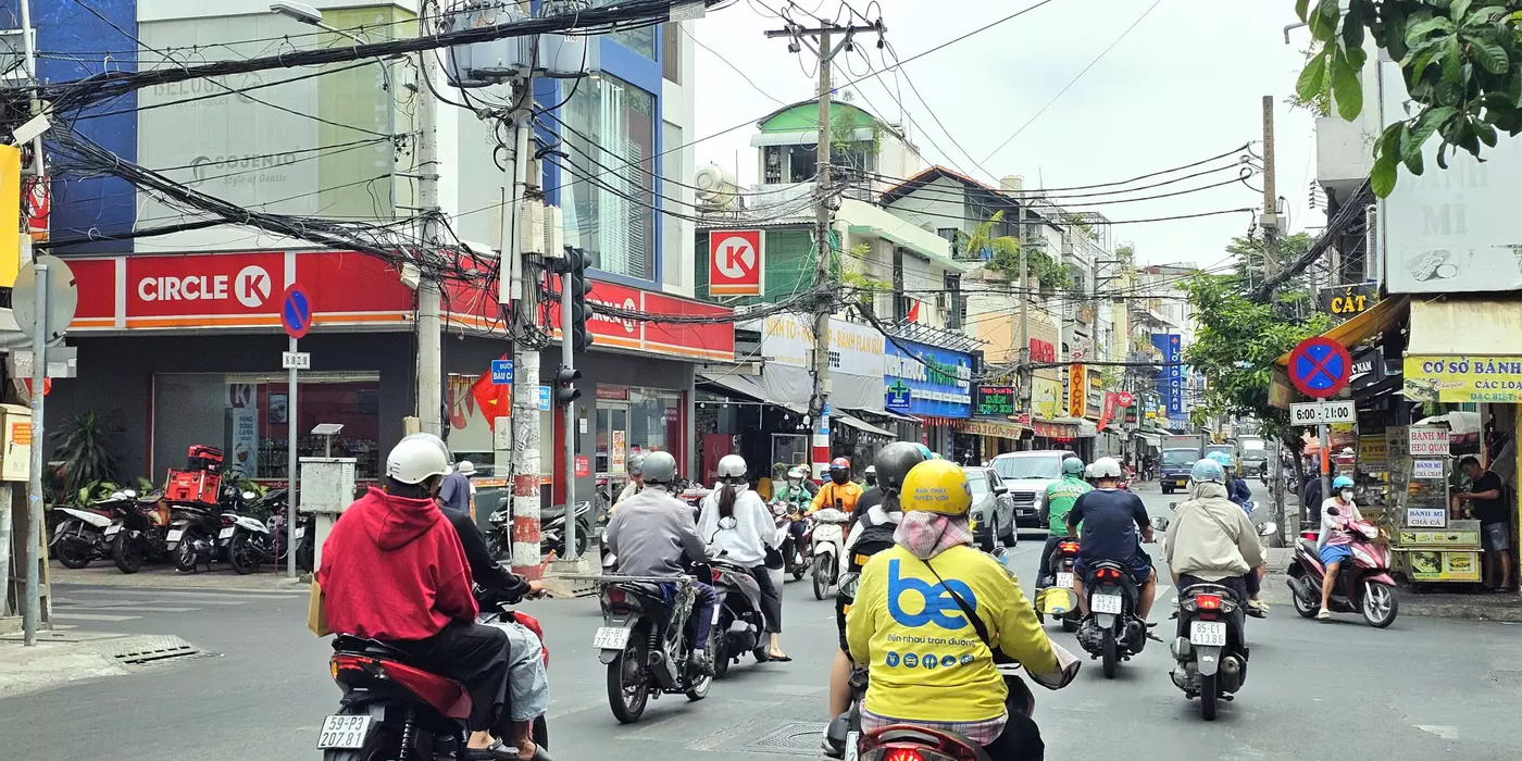 Nhà Mặt tiền khu 307/23 Bàu Cát, Tân Bình 133m2 - 15 tỷ - Sổ Hồng, Đông Nam, 2 Tầng