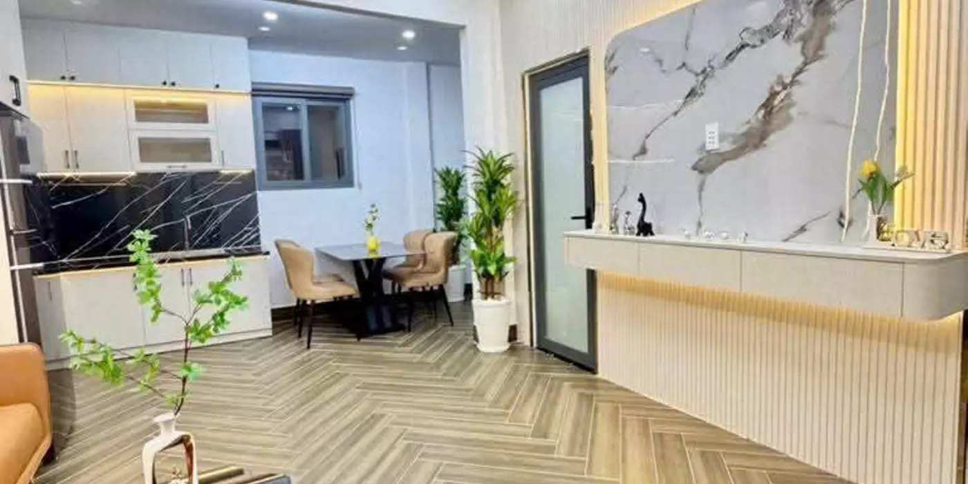 NHỈNH 3 ĐỒNG – NHÀ MỚI FULL NỘI THẤT – VÀO Ở NGAY – NGAY CẦU PHÚ XUÂN , SÁT BÊN Q7