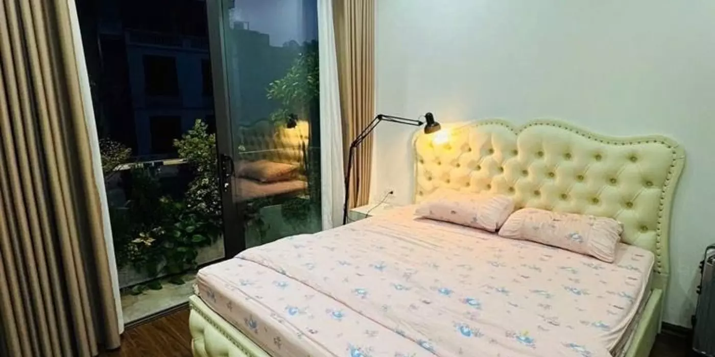 Bán nhà Ngọc Thụy- Ngõ Nông- Sát ô tô- 33m 5 tầng full NT nhỉnh 6 tỷ(TL)