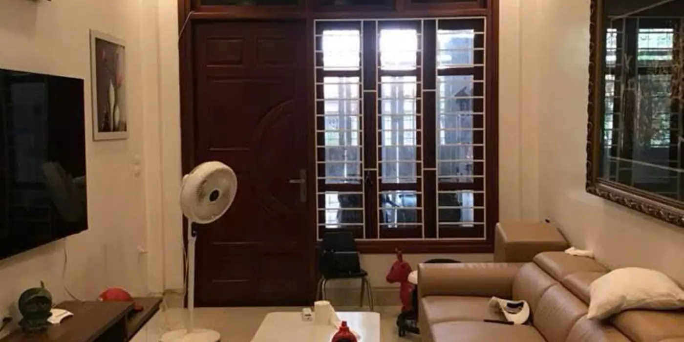 Hàng hiếm !!!! Nhà thượng thanh 44m2. 5 tầng dân xây - ô tô đỗ tận cửa - giá chỉ hơn 6 tỷ