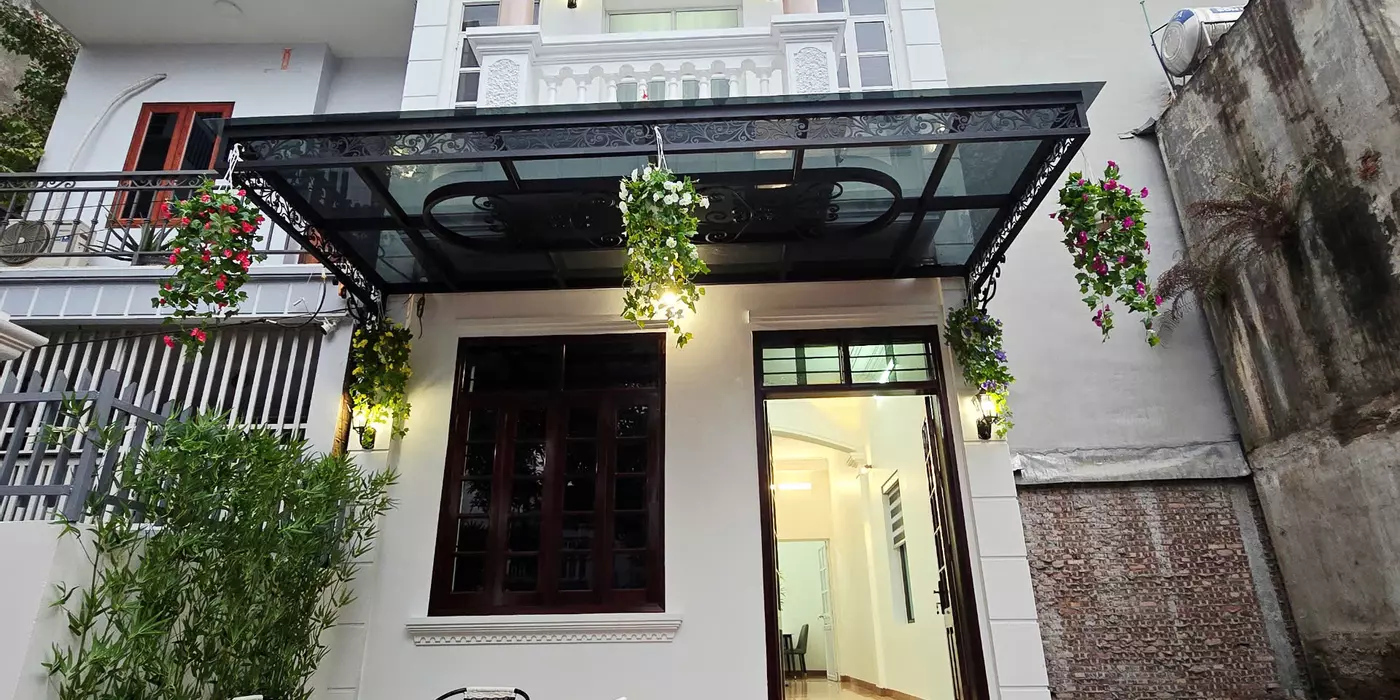 BÁN NHÀ PHÚC LỢI – LONG BIÊN  NHÀ ĐẸP, CÓ SÂN, 3 NGỦ