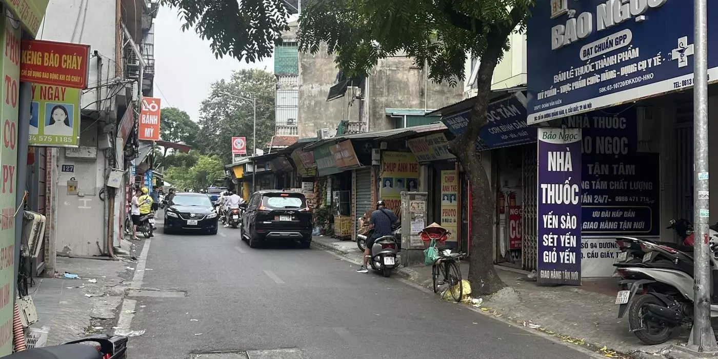 🏡 BÁN NHÀ MẶT PHỐ DƯƠNG QUẢNG HÀM, CẦU GIẤY - 118M2 - MT 5.5M - KINH DOANH ĐỈNH - ĐƯỜNG Ô TÔ TRÁNH