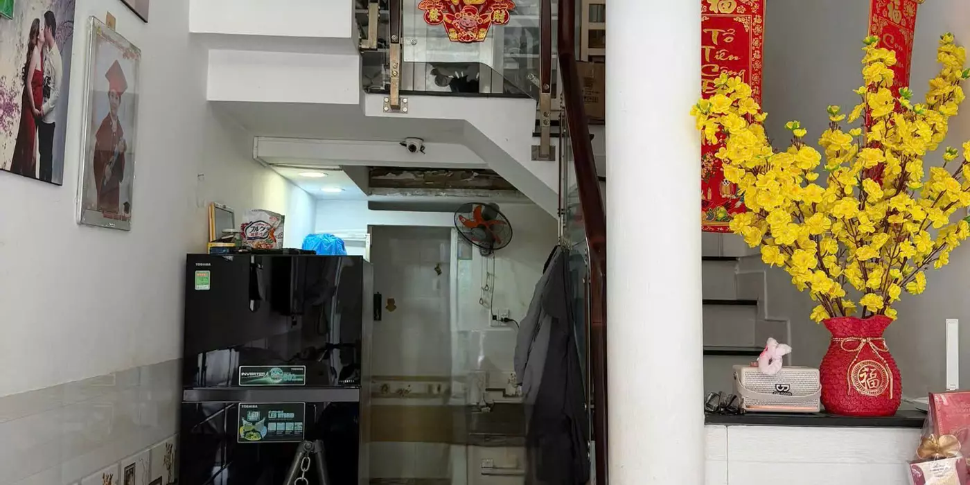 SÁT MẶT TIỀN HẬU GIANG Q6 24M2 3 TẦNG BTCT 3PN 3WC SHR NHỈNH 3 TỶ
