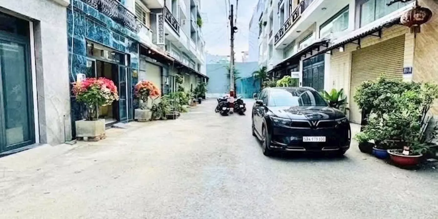 NHÀ MỚI 100% – HẺM 9M Ô TÔ  TRÁNH – KHU VIP GÒ VẤP.  NGANG 5M GIÁ NHỈNH 8 TỶ.  ĐS 59.PHẠM VĂN