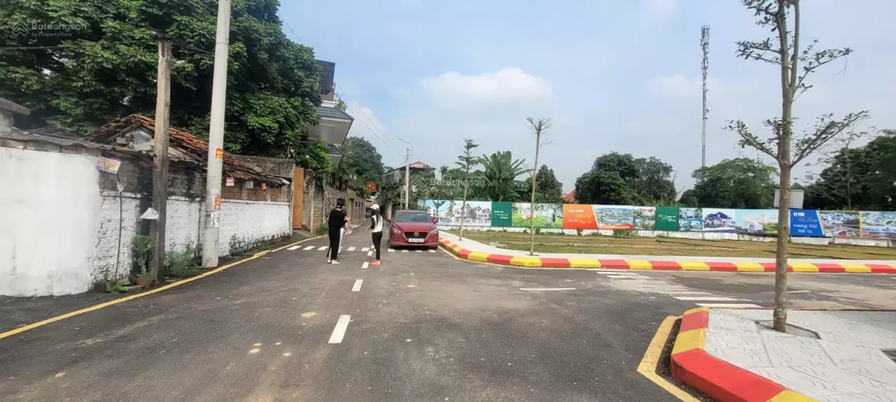 Trung tâm Hòa Lạc, ngay ngã tư Vai Réo, gần QL21A, diện tích đa dạng, đường đẹp, ngõ thông