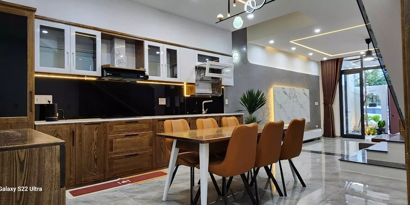 Bán nhà Diệp Minh Châu Hòa Xuân, 3 tầng, 100m2, đường 7.5m, giá 9.9 tỷ
