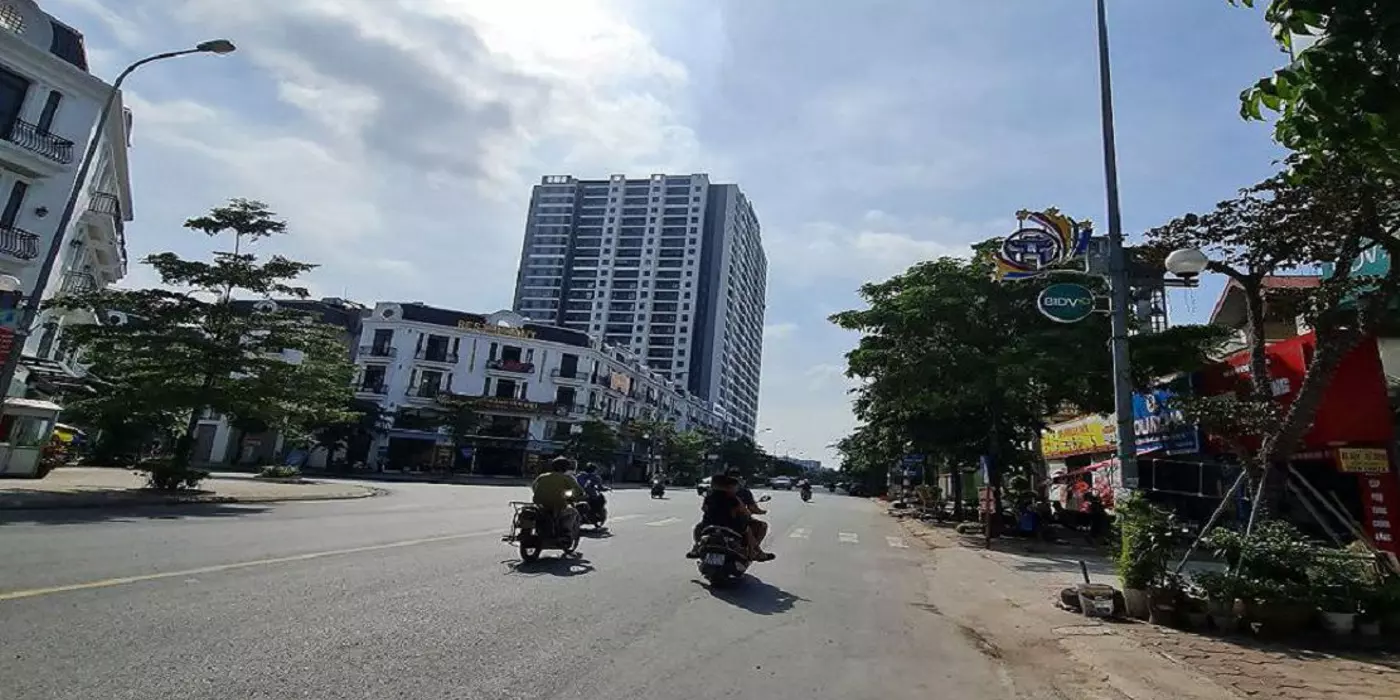 90m2 mặt phố kinh doanh sầm uất NHẤT Trâu Quỳ, Gia Lâm. Loanh quanh 40 tỷ. Lh 0989894845