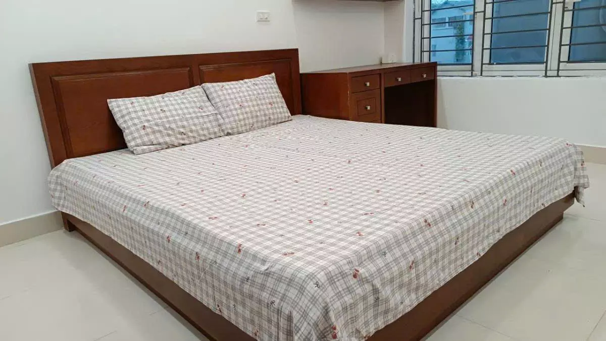 BÁN NHÀ ĐẸP Minh Khai-45M2*4T*MT4,5m LÔ GÓC-NHÀ MỚI-TẶNG FULL NỘI THẤT NHẬP KHẨU -SỔ VUÔNG NỞ HẬU