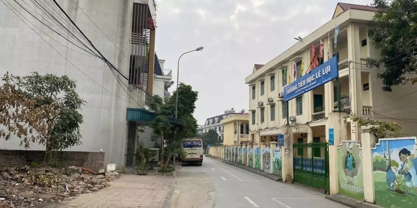BẬT MÍ LÔ ĐẤT 100M FULL THỔ CƯ GẪN TĐC VAI RÉO THÔN 7 PHÚ CÁT