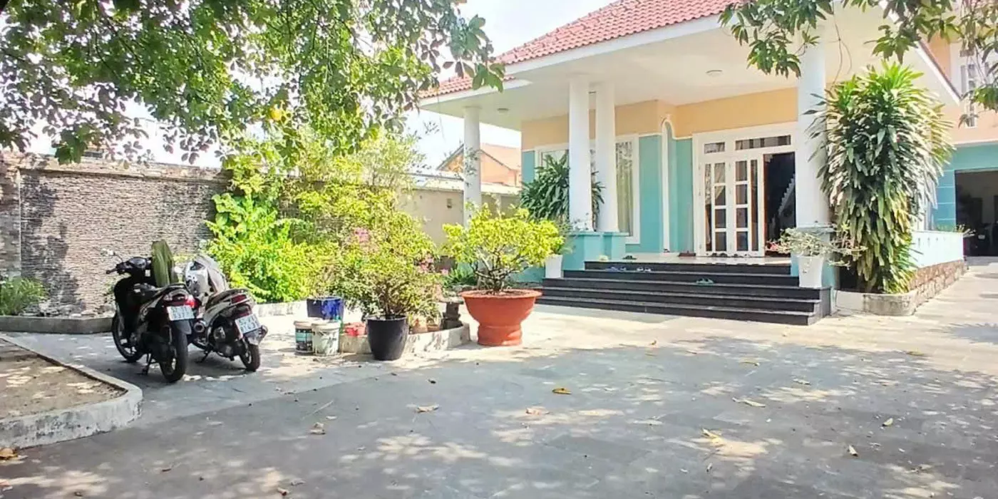 GẤP BÁN GIẢM SÂU 9 TỶ - BIỆT THỰ SÂN VƯỜN MẶT TIỀN THẠNH LỘC QUẬN 12 GIÁP GÒ VẤP 571M2 - CÒN 36 TỶ