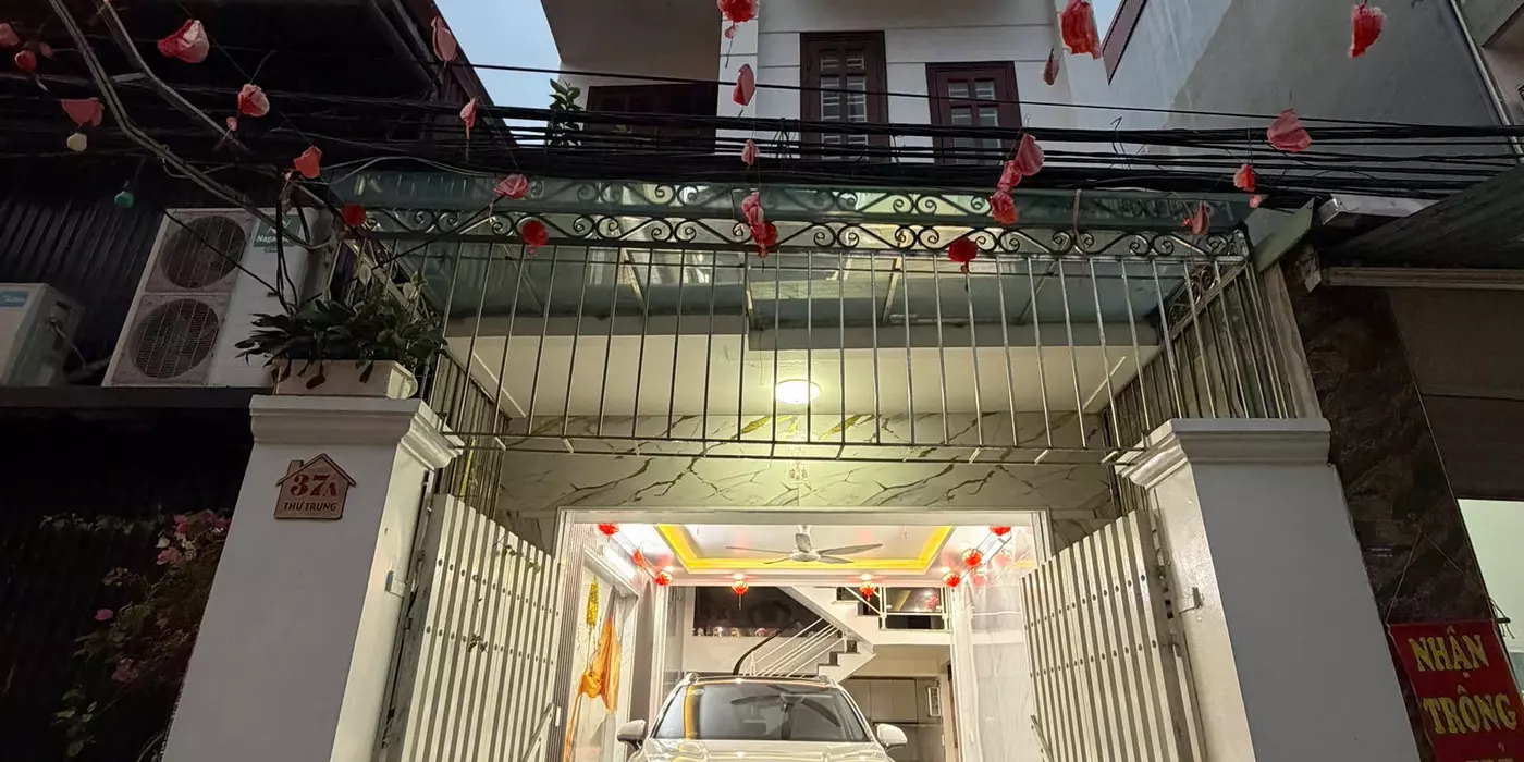 BÁN NHÀ 4 TẦNG MẶT ĐƯỜNG THƯ TRUNG – LÔ GÓC – Ô TÔ ĐỖ TRONG NHÀ – GIÁ 5,5 TỶ