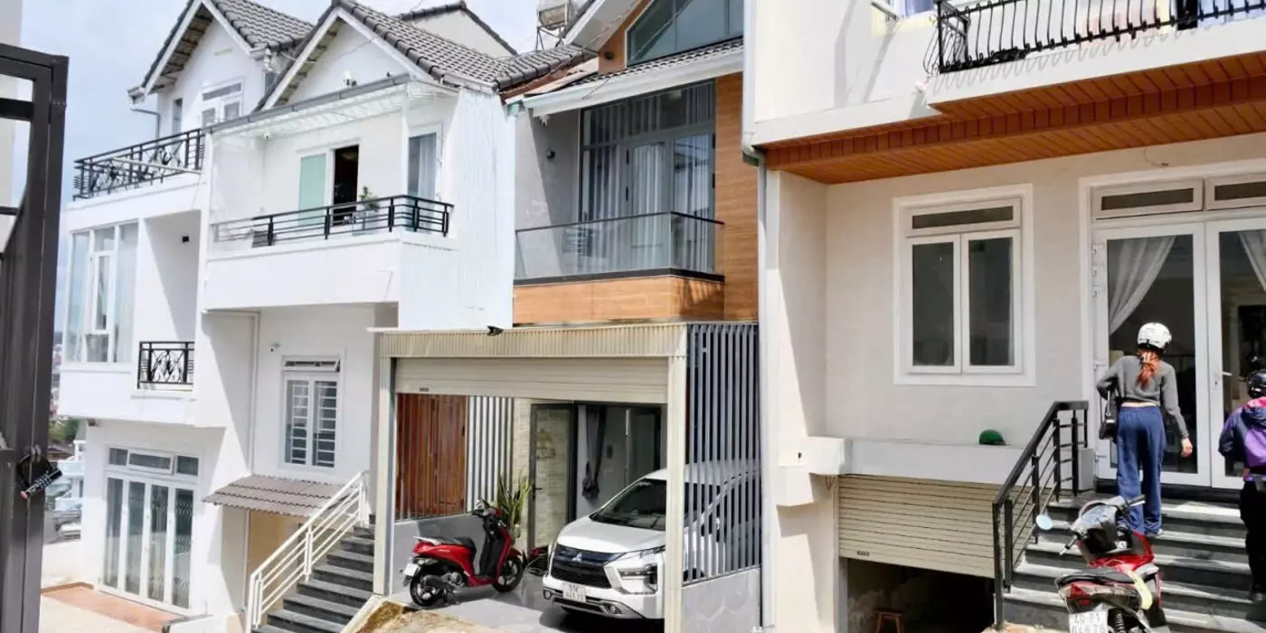 BÁN NHÀ HẺM Ô TÔ NGUYỄN TRUNG TRỰC – P. XUÂN HƯƠNG ĐÀ LẠT