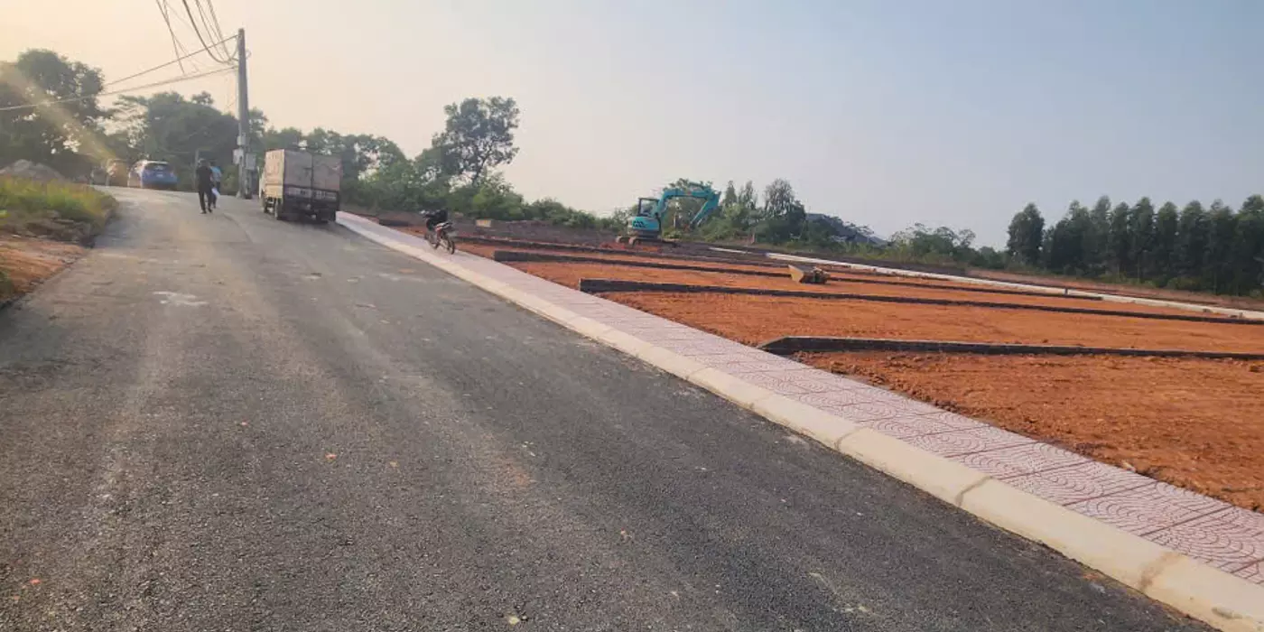 Bán Đất Thôn Cổng Sau, Hướng Đạo, khu công nghiệp Tam Dương 1, Vĩnh Phúc 100m, 800 triệu, xây nhà