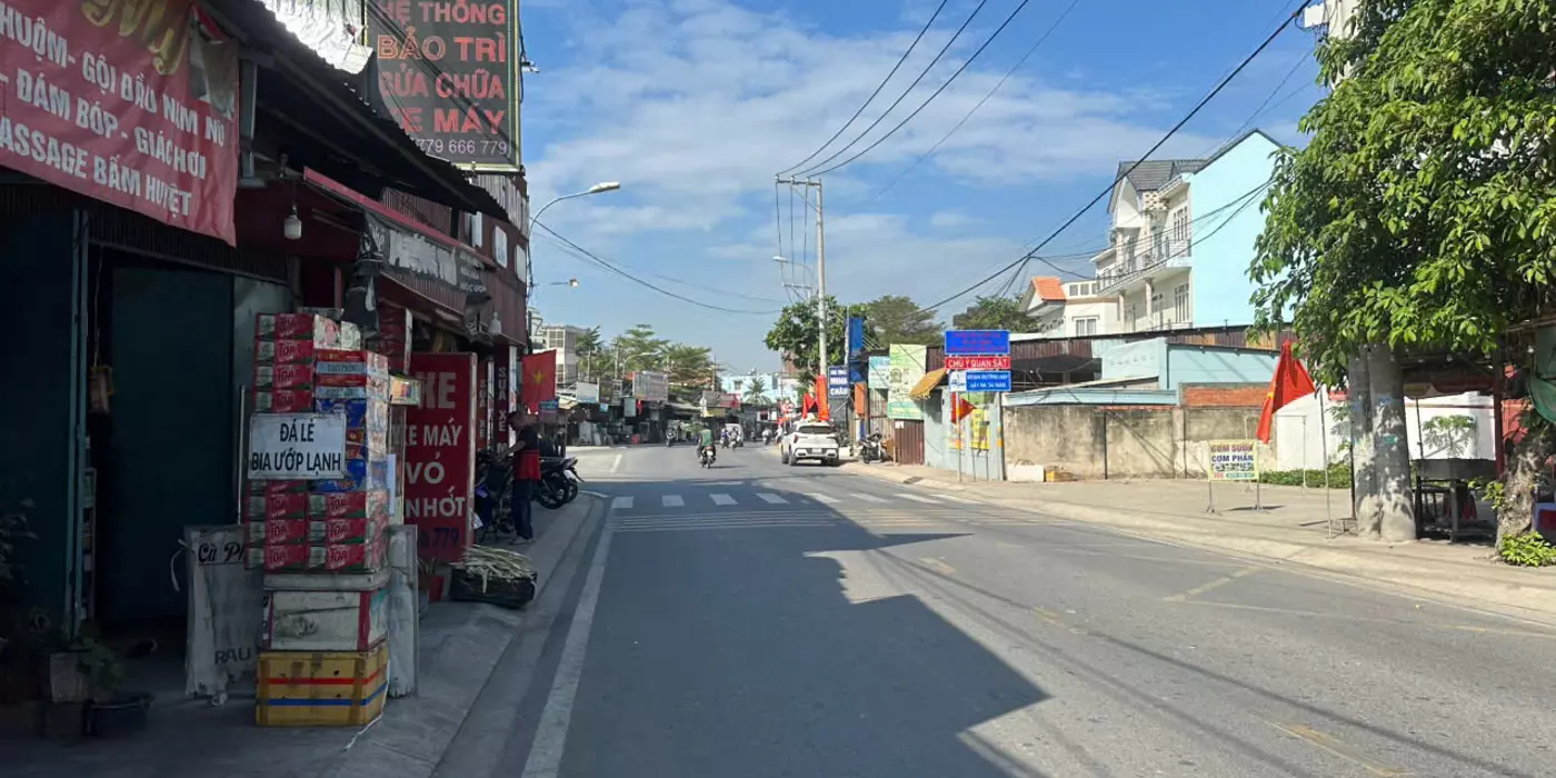 Lô đất mặt tiền đường Nguyễn duy trinh long trường DT 165m giá tốt