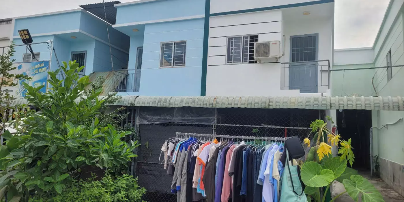BÁN GẤP DÃY NHÀ TRỌ SINH LỜI NGAY – TRUNG TÂM KCN BÀU BÀNG