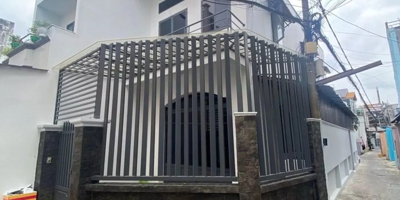 Bán Nhà Hẻm Xe Hơi Phan Văn Hớn Quận 12 - 121m2 - Ngang 5.5m - Thu Nhập 18tr/Tháng – 7,5 tỷ TL
