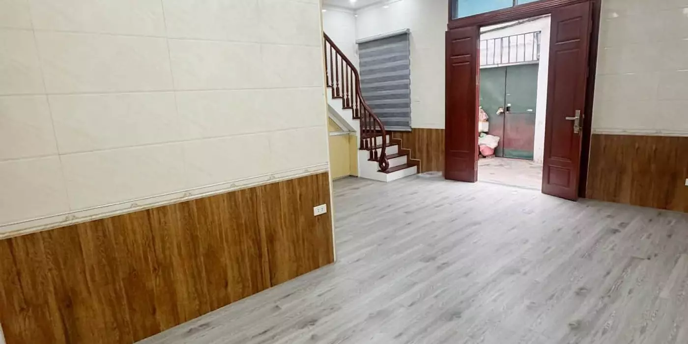 Bán nhà riêng tại lĩnh Nam, 36m , 4 tầng, 5 ngủ. Phù hợp với gia đình đông người.