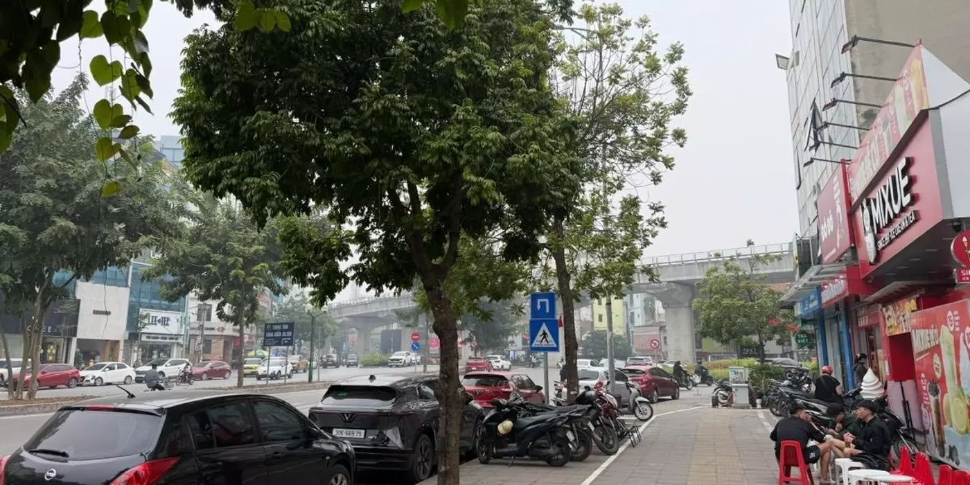 🏡 MẶT PHỐ NGUYỄN VĂN HUYÊN - CẦU GIẤY - VỊ TRÍ HOA HẬU - MẶT TIỀN KHỦNG 13M - XÂY TÒA BUILDING