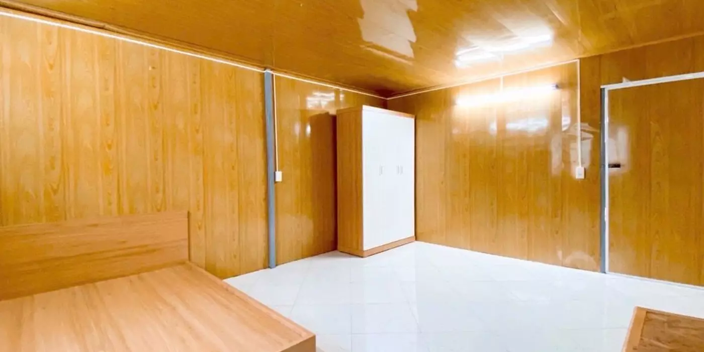 Nhà gần phố Hồ Tùng Mậu nhà 2 mặt thoáng