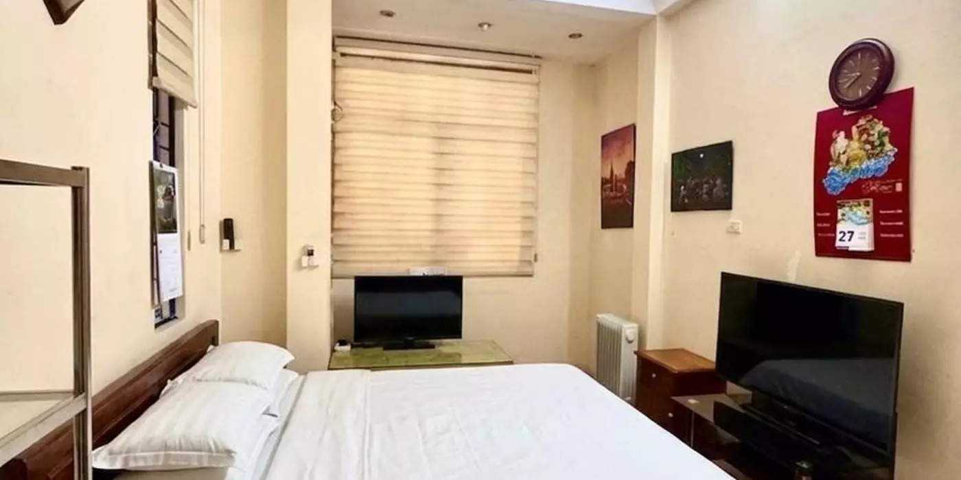 CỰC HIẾM ! NHÀ 5 TẦNG 3 MẶT THOÁNG - VÀI BƯỚC RA PHỐ - Sổ ĐỎ CHÍNH CHỦ.💥