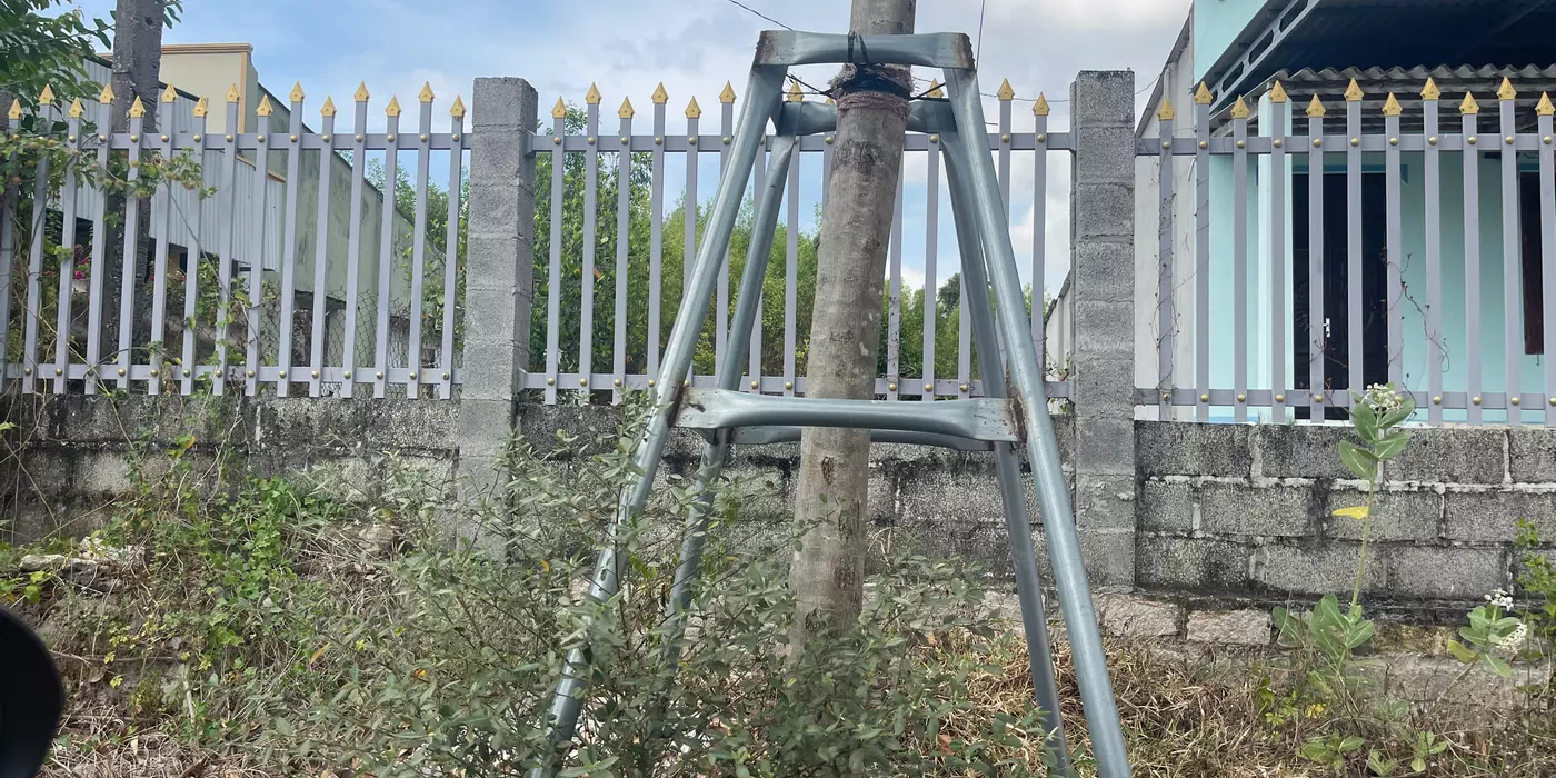 Bán 382m2 đất tặng Nhà cấp 4 Đường Nguyễn Đức Cảnh, LaGi giá rẻ nhất