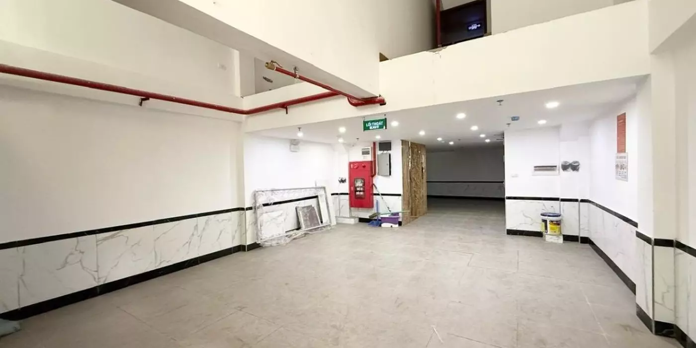 🏡 TÒA CHDV MẶT PHỐ NGÃ TƯ SỞ - THANH XUÂN - LÔ GÓC - 30 PHÒNG KHÉP KÍN - DT 200TR/TH