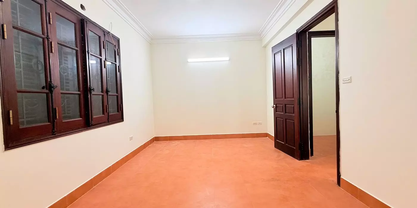🏡 PHÂN LÔ TRẦN QUỐC HOÀN - CẦU GIẤY - Ô TÔ TRÁNH DỪNG ĐỖ - HAI MẶT THOÁNG - DÂN TRÍ CAO - Ở CỰC