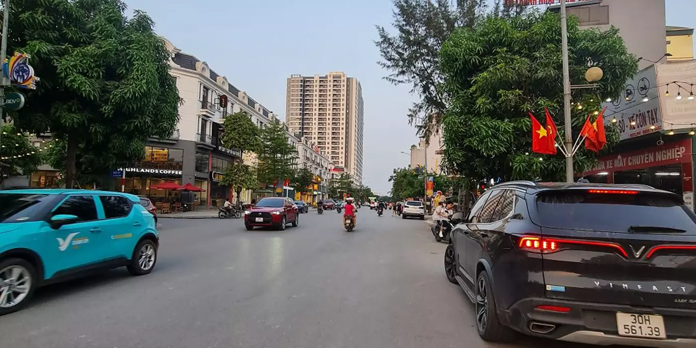 61m2 đất Trâu Quỳ, trục chính ô tô tránh lô góc kinh doanh chỉ 9 tỷ x nhỏ. Lh 0989894845