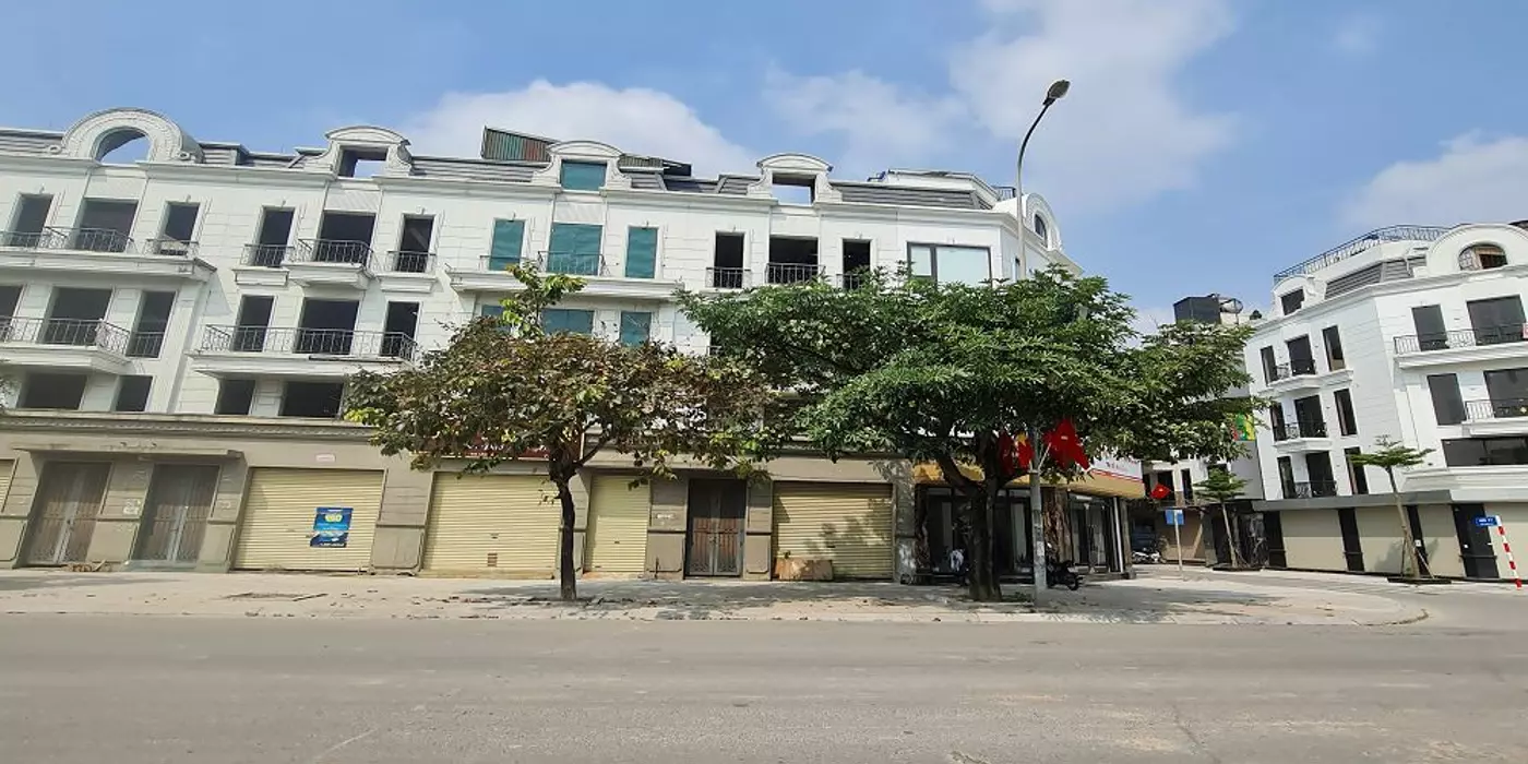 Tặng nhà 5 tầng cho khách mua 77m2 đất mặt phố KD sầm uất tại Trâu Quỳ. Lh 0989894845