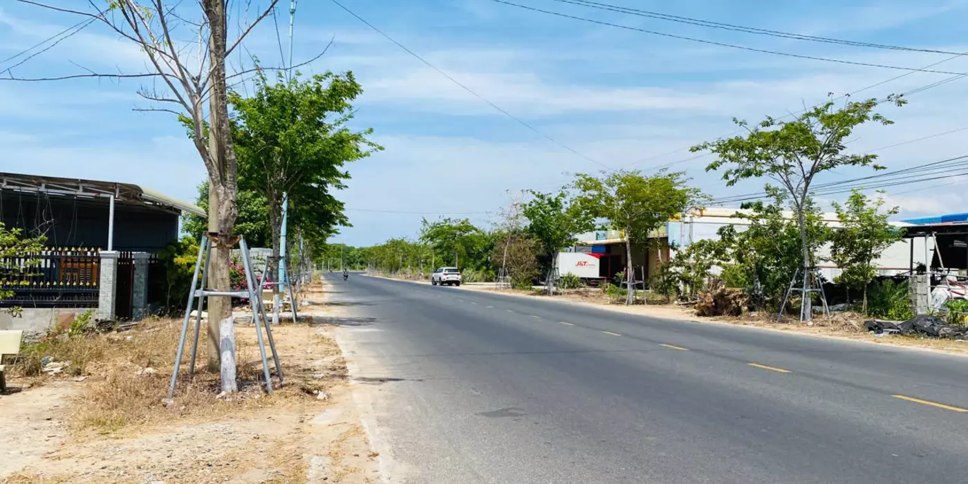 Bán 6m x 46m đất thổ cư Hùng Vương, Tân Bình, LaGi view Biển giá mềm