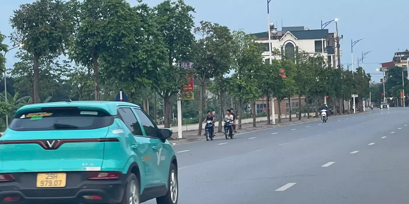 Tài chính nhỉnh 6 tỷ xíu, sở hữu 80m đất đường Ỷ LAN, ô tô tải tránh vèo vèo.