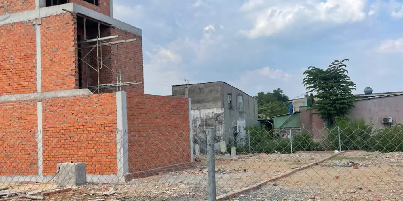 Bán đất sổ hồng riêng công chứng ngay 5x24m giá 3,75 tỷ Đường nhựa 6m