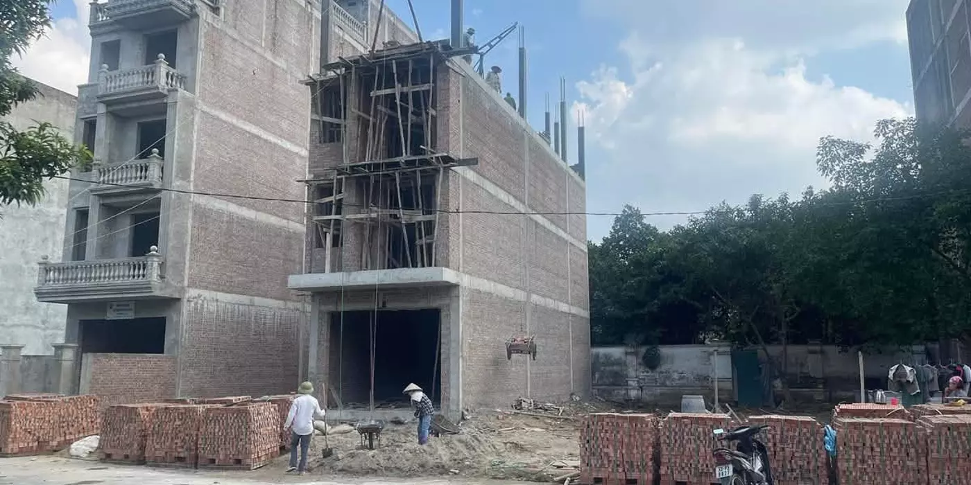 LÔ GÓC 100M DUY NHẤT HÒA LẠC SÁT QL21 ,GẦN KHU CNC VÀ ĐHQG GIÁ TỐT NHẤT KHU VỰC