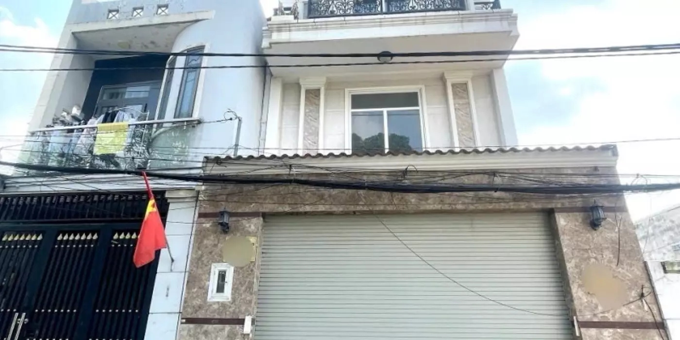 Bán nhà QL 13, Phường Hiệp Bình Phước, Thủ Đức, TP HCM. DT 77m2, 4 tầng. Giá, 8.1 tỷ,