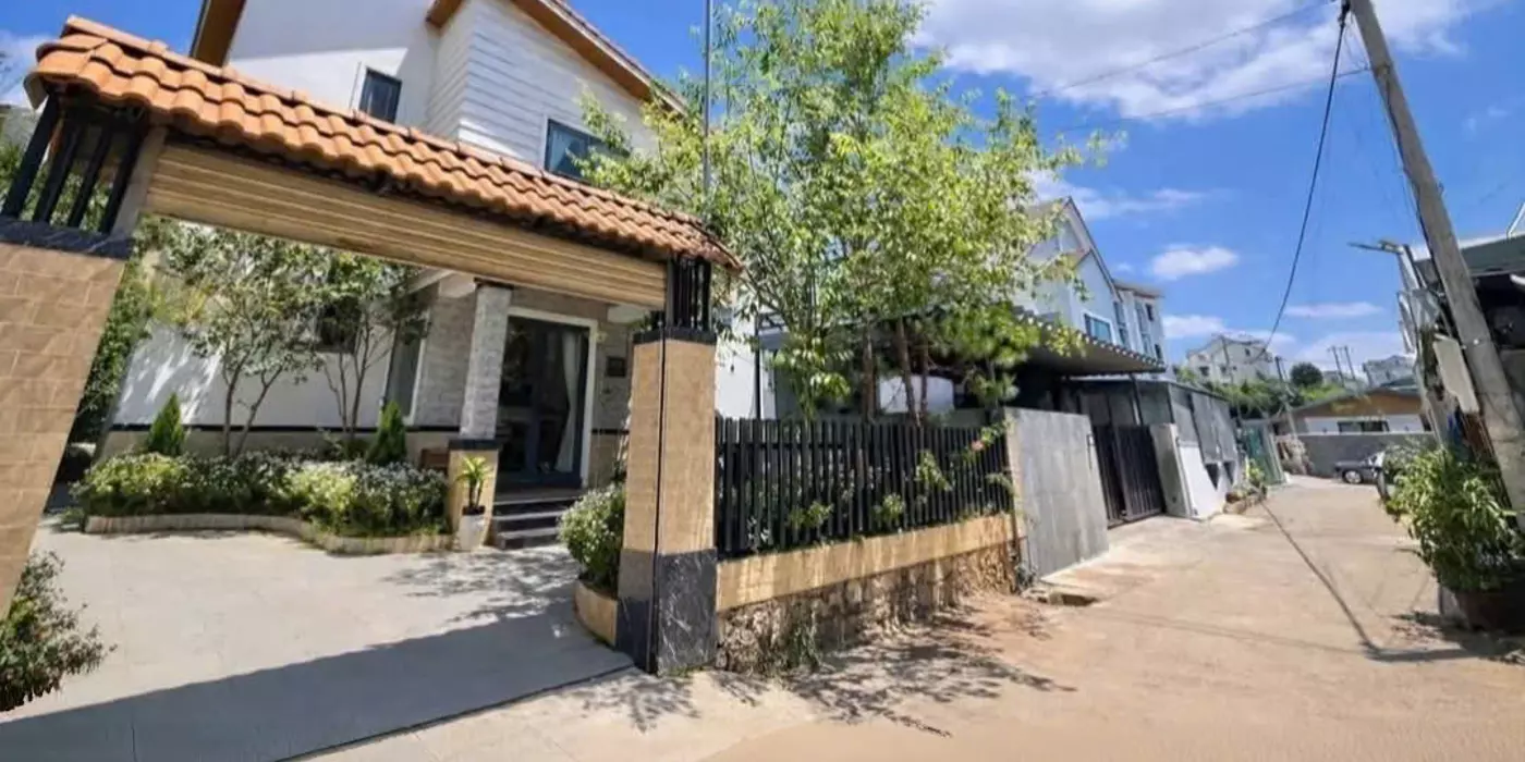 Cho thuê Villa Sân Vườn Vạn Thành, Phường 5, Đà Lạt 18 triệu/tháng