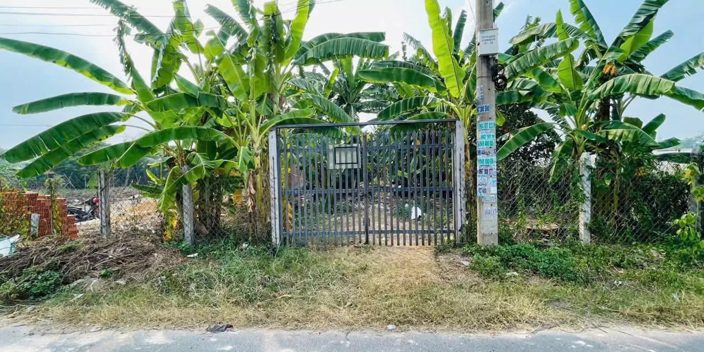 Bán đất mặt tiền Trần Quang Đạo , Tân Thông Hội dt 409m2 (200m2) giá 5,7 tỷ