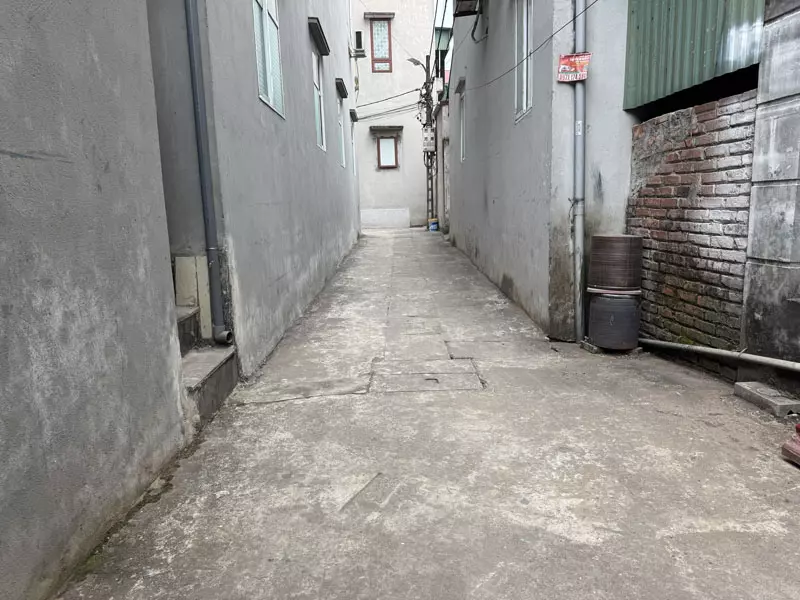 Cần bán lô góc 40m2 đất Làng Vàng, Gia Lâm. Khổ đất đẹp, dân cư đông đúc, tiện ích đầy đủ