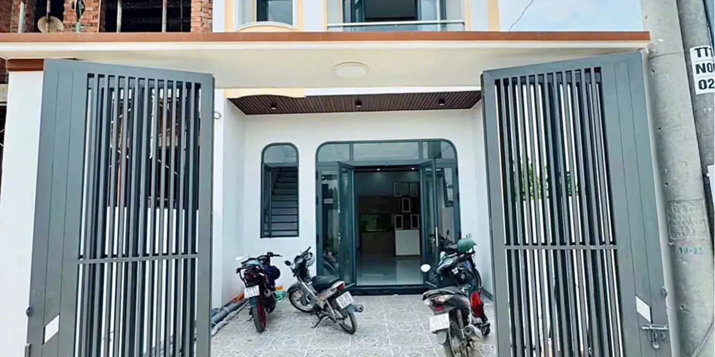 🍀 CHỦ NGỘP GIẢM GIÁ – NHÀ GẦN CÔNG AN TÂN TRIỀU