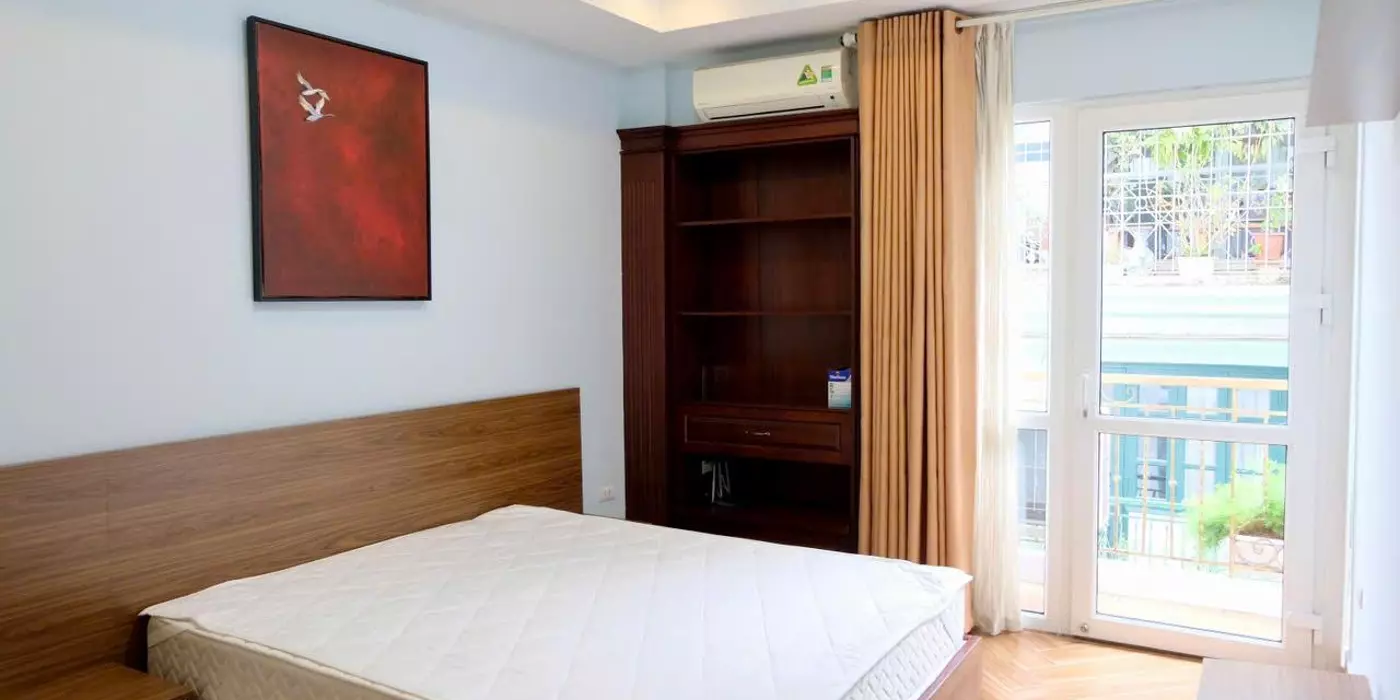 LUXURY APARTMENTS FOR RENT – LY THUONG KIET STREET, CUA NAM WARD, HANOI